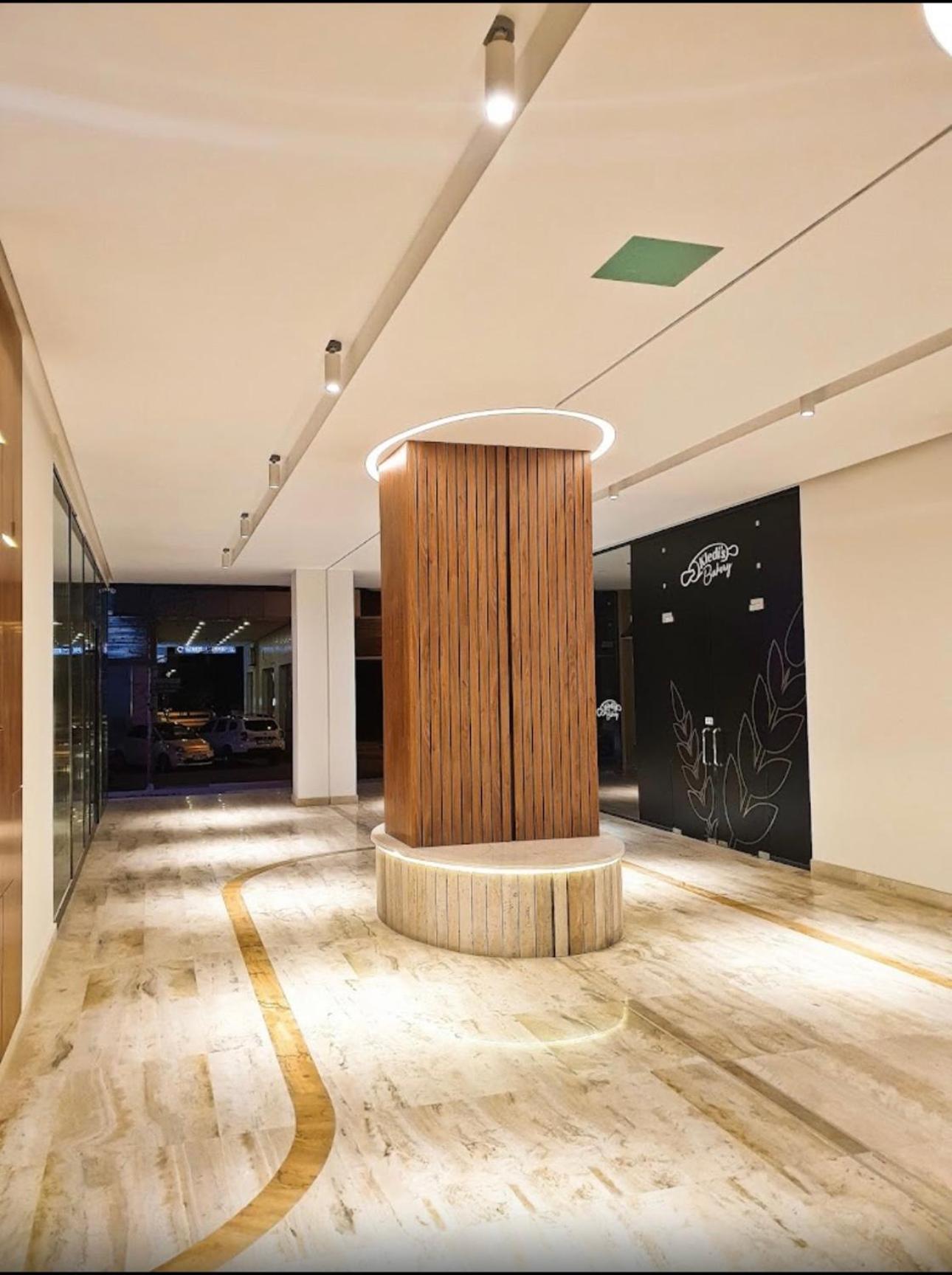Luxe Apartment *